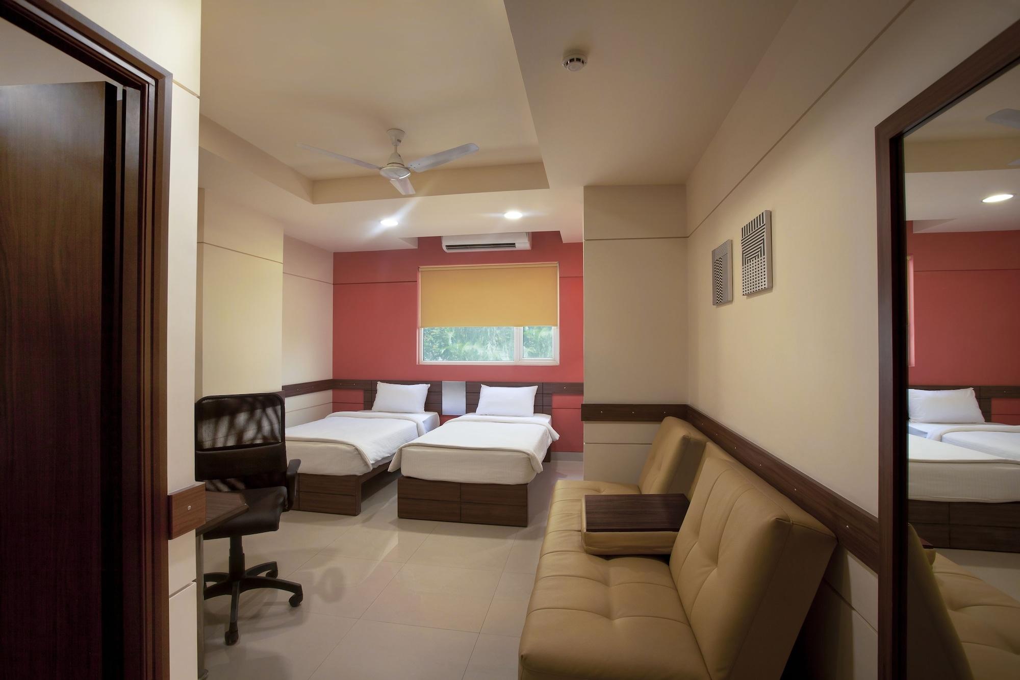 Faridabad Hotel Exterior photo